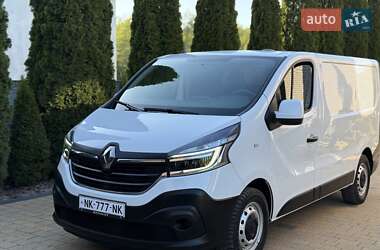 Грузовой фургон Renault Trafic 2021 в 