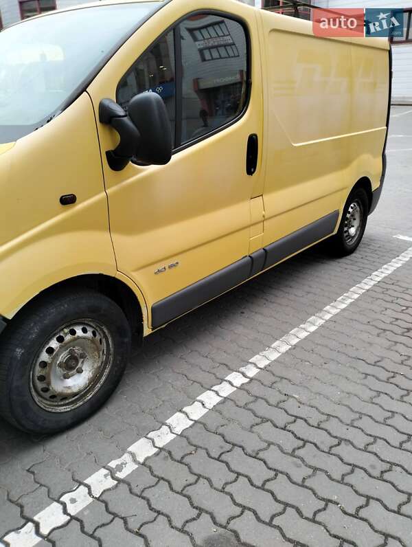 Грузовой фургон Renault Trafic 2003 в Хмельницком фото 8 Грузовой фургон Renault Trafic 2003 в Хмельницком