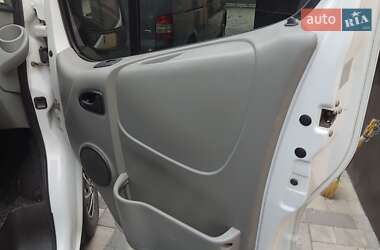 Грузовой фургон Renault Trafic 2005 в 