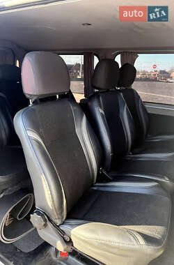 Мінівен Renault Trafic 2010 в 