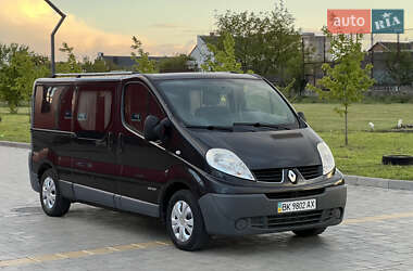 Минивэн Renault Trafic 2007 в 