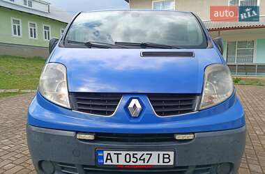 Мінівен Renault Trafic 2011 в 
