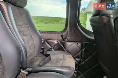 Мінівен Renault Trafic 2011 в 