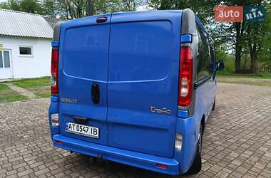 Мінівен Renault Trafic 2011 в 