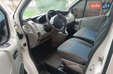 Грузовой фургон Renault Trafic 2013 в 