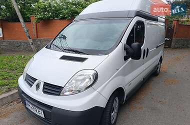 Грузовой фургон Renault Trafic 2013 в 