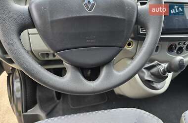 Минивэн Renault Trafic 2007 в 