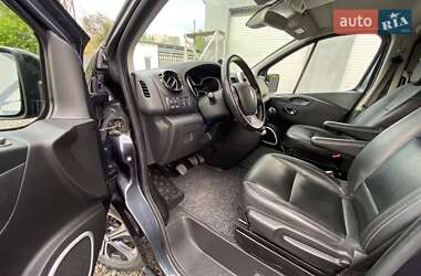 Минивэн Renault Trafic 2018 в 