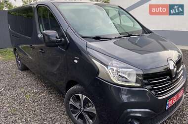 Минивэн Renault Trafic 2018 в 
