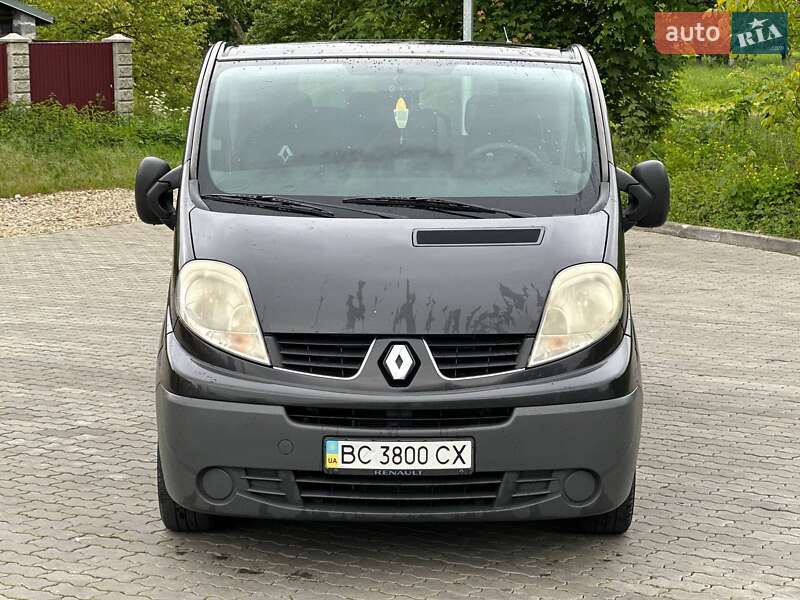 Минивэн Renault Trafic 2007 в Стрые