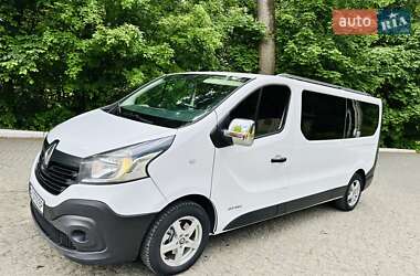 Мінівен Renault Trafic 2016 в 