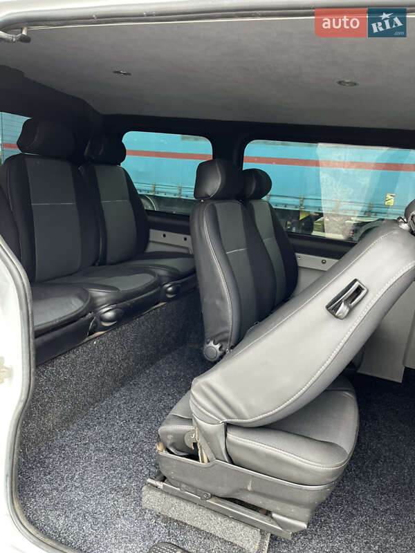 Минивэн Renault Trafic 2005 в Радивилове