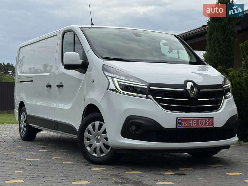 Грузовой фургон Renault Trafic 2021 в 