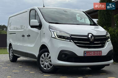 Грузовой фургон Renault Trafic 2021 в 