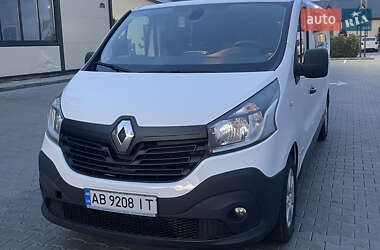 Грузопассажирский фургон Renault Trafic 2016 в Виннице