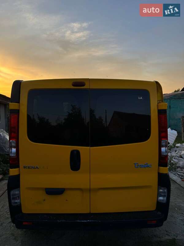Минивэн Renault Trafic 2008 в Яворове