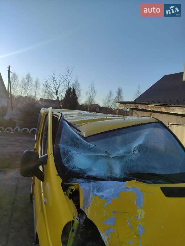 Минивэн Renault Trafic 2008 в Яворове
