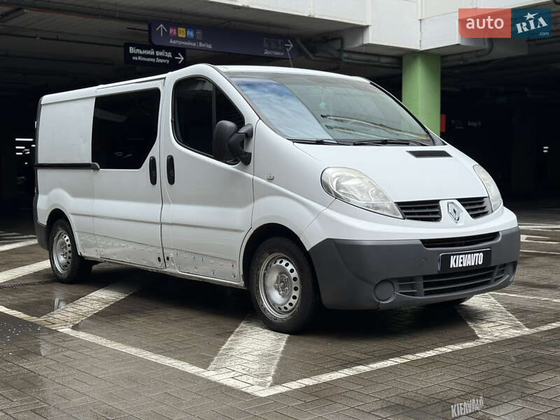 Вантажний фургон Renault Trafic 2012 в Києві