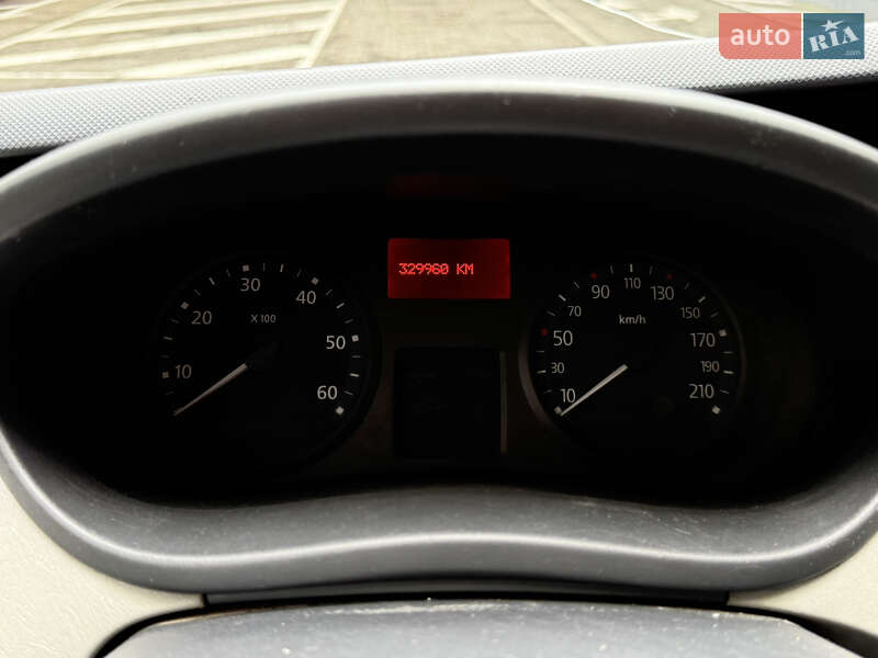 Вантажний фургон Renault Trafic 2012 в Києві