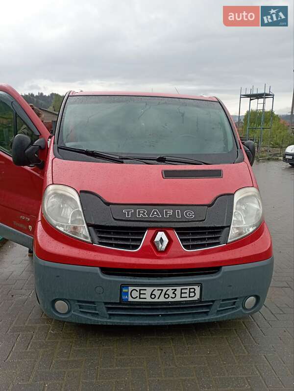 Мінівен Renault Trafic 2007 в Путилі фото 8 Мінівен Renault Trafic 2007 в Путилі