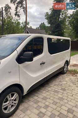 Минивэн Renault Trafic 2018 в 