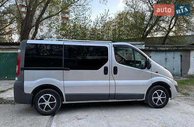 Минивэн Renault Trafic 2007 в Каменец-Подольском