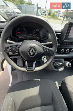 Грузовой фургон Renault Trafic 2021 в 