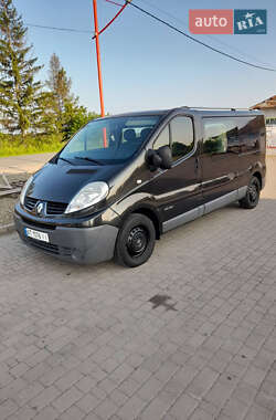 Минивэн Renault Trafic 2007 в 