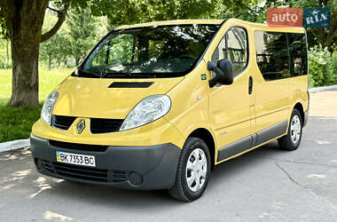 Минивэн Renault Trafic 2008 в Ровно