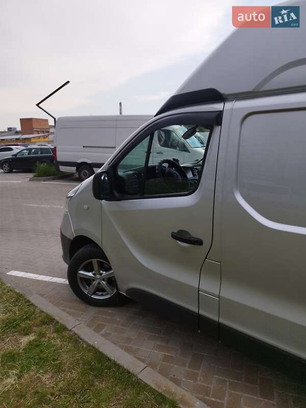Грузовой фургон Renault Trafic 2020 в Житомире