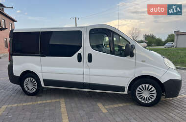 Минивэн Renault Trafic 2007 в 