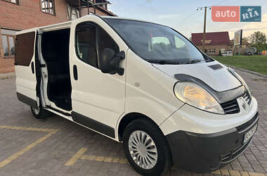 Минивэн Renault Trafic 2007 в 