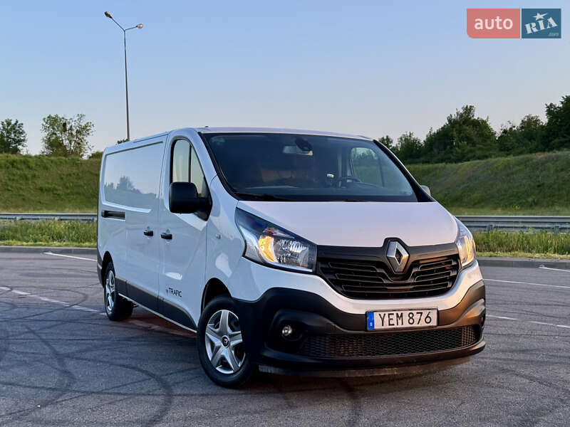 Грузовой фургон Renault Trafic 2016 в Полтаве