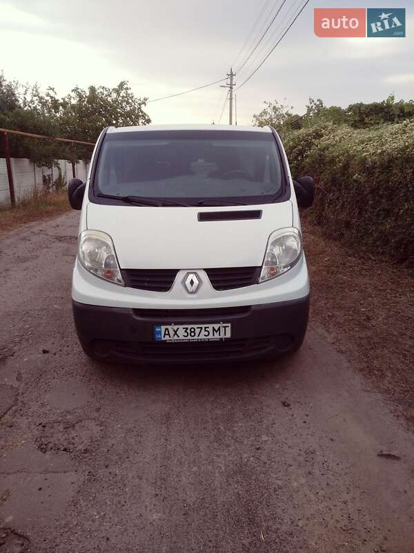 Микроавтобус Renault Trafic 2012 в Днепре