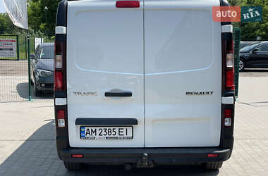 Грузовой фургон Renault Trafic 2016 в 