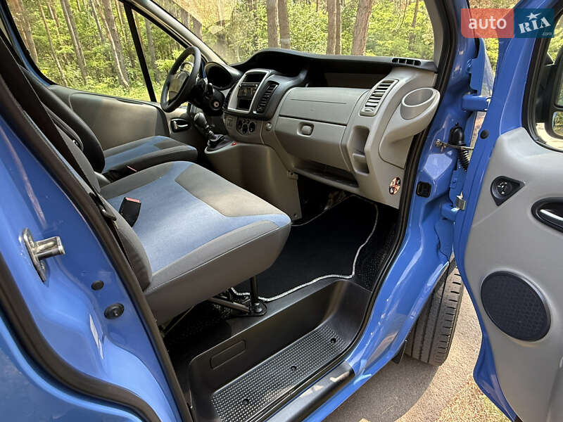 Минивэн Renault Trafic 2014 в Киеве
