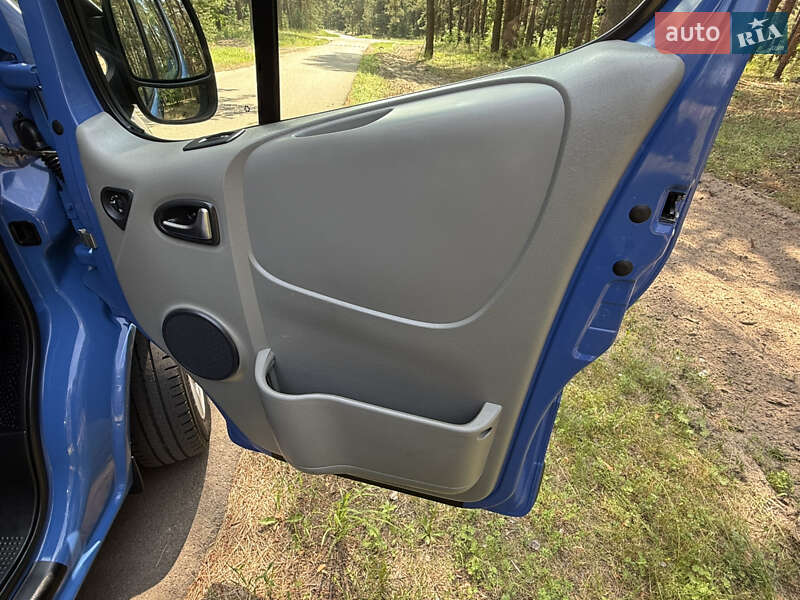 Минивэн Renault Trafic 2014 в Киеве