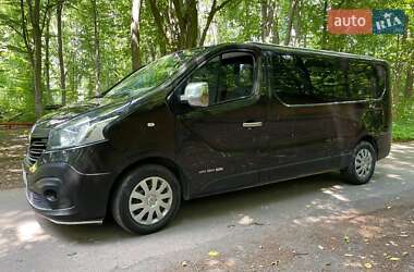 Минивэн Renault Trafic 2016 в Хмельницком