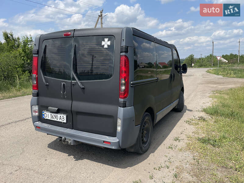 Минивэн Renault Trafic 2007 в Изюме