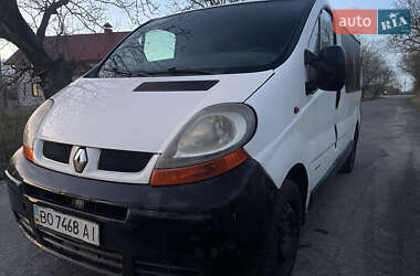 Вантажний фургон Renault Trafic 2004 в Кременці