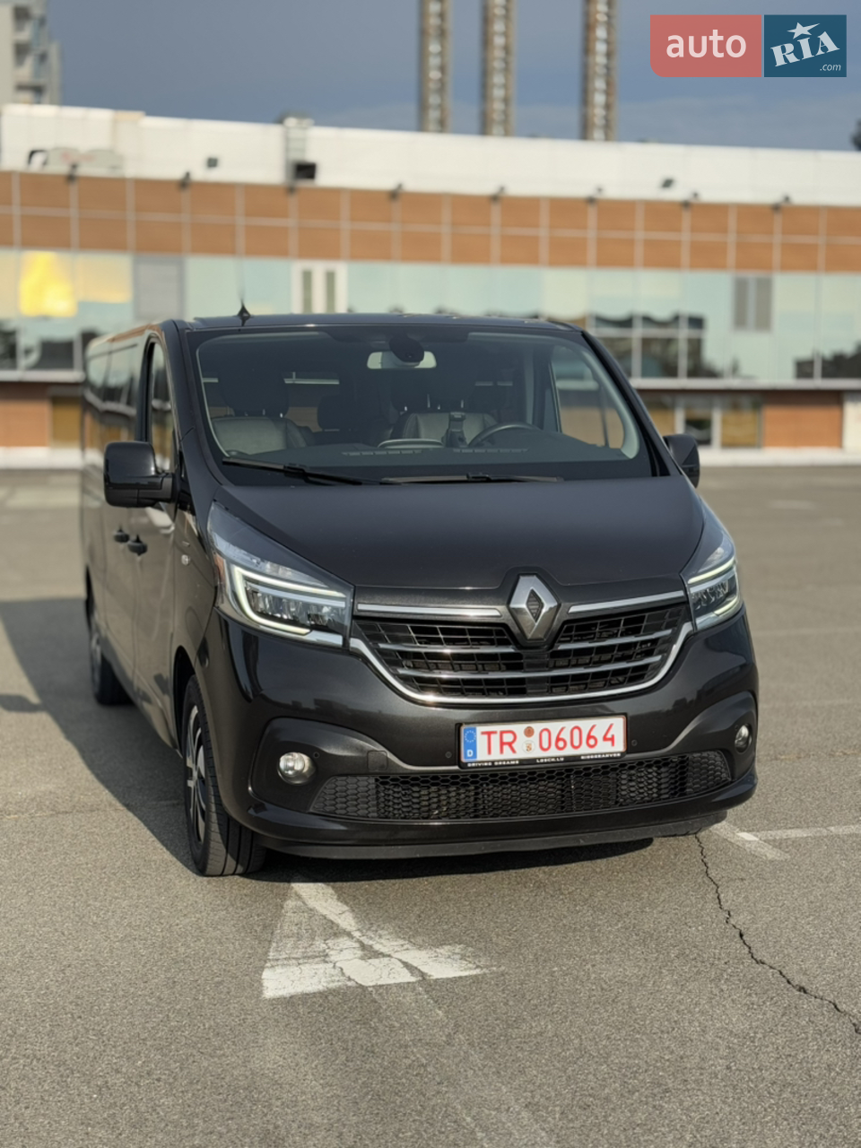 2019 Renault Trafic - мініатюра 12