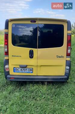 Минивэн Renault Trafic 2007 в 