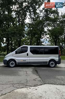 Минивэн Renault Trafic 2013 в 