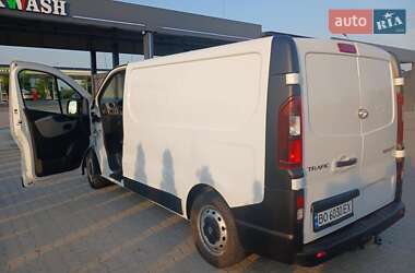 Грузовой фургон Renault Trafic 2016 в 