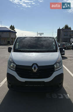 Грузовой фургон Renault Trafic 2015 в Луцке