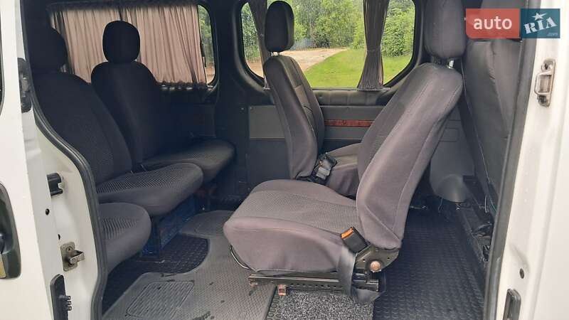 Минивэн Renault Trafic 2005 в Сновске фото 12 Минивэн Renault Trafic 2005 в Сновске