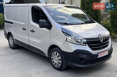 Вантажний фургон Renault Trafic 2021 в Чернівцях