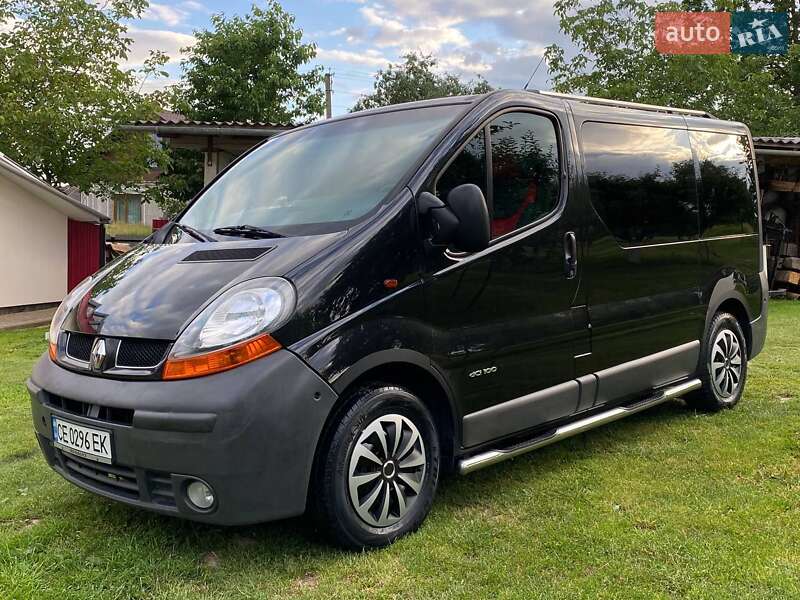 Мінівен Renault Trafic 2002 в Коломиї