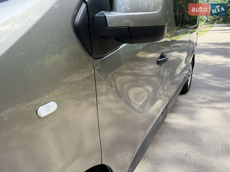 Минивэн Renault Trafic 2018 в Киеве