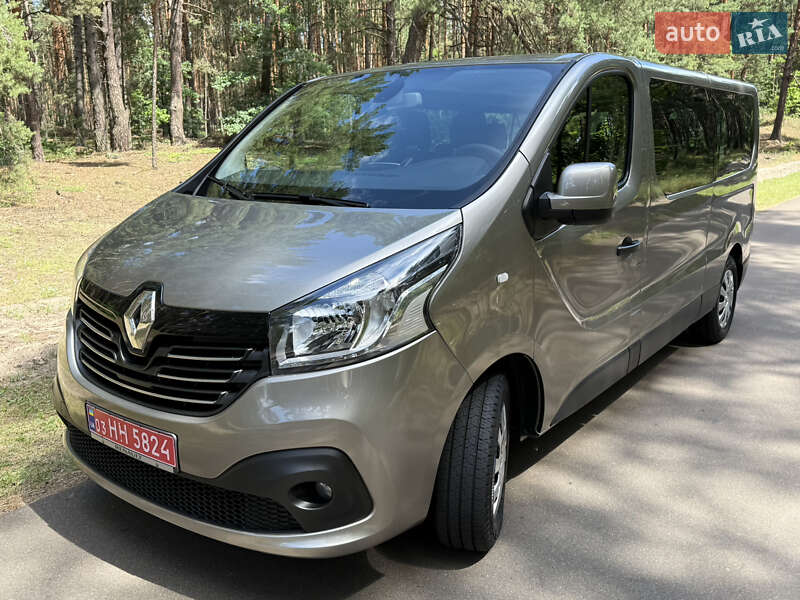 Минивэн Renault Trafic 2018 в Киеве